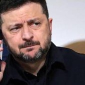 Ucraina, bilancio in rosso. NYT: "Zelensky chiede altri 23 miliardi all'Ue" Ucraina, bilancio in rosso. NYT: "Zelensky chiede altri 23 miliardi all'Ue"