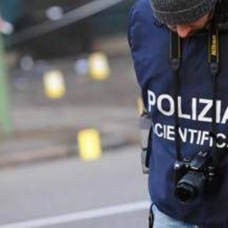 Milano, si getta dalla finestra: in casa la mamma morta. Ipotesi omicidio-suicidio