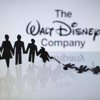 Disney taglia mille posti di lavoro, la prima mossa del nuovo Ceo D'Amaro Disney taglia mille posti di lavoro, la prima mossa del nuovo Ceo D'Amaro