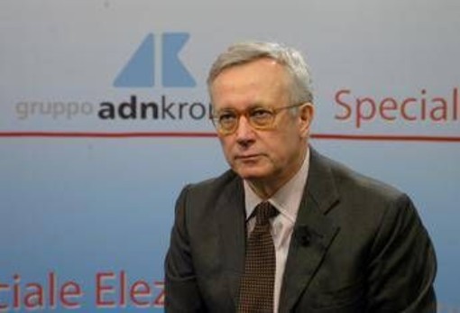 Ucraina, Tremonti: "Draghi o Merkel negoziatori? Non hanno legittimazione politica"