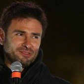Alessandro Di Battista, come sta dopo l’operazione: è sedato e in terapia intensiva Alessandro Di Battista, come sta dopo l’operazione: è sedato e in terapia intensiva