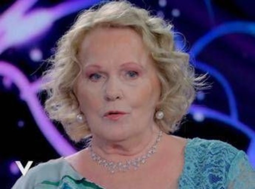 Katia Ricciarelli: &quot;Pippo Baudo mi ha nascosto la verità sul figlio Alex. Magalli? Gli darei una sberla&quot;