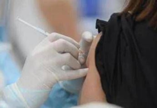 Vaccini, Mastronuzzi (Simg): "Herpes Zoster a rischio tutto l’anno, fondamentale prevenzione" Vaccini, Mastronuzzi (Simg): "Herpes Zoster a rischio tutto l’anno, fondamentale prevenzione"
