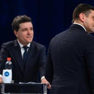 Romania, urne aperte per secondo turno delle presidenziali: la sfida Simion-Dan