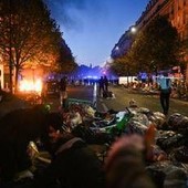 Francia, le tensioni di oggi e gli allarmi di ieri: cosa dicevano gli ex 007 Francia, le tensioni di oggi e gli allarmi di ieri: cosa dicevano gli ex 007