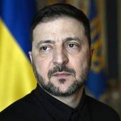 Ucraina, Trump e il Cremlino contro Zelensky: "Impossibile trattare con lui"