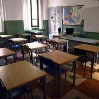 Scuola, stop ai 4 anni in 1. Valditara: &quot;Con norme contro i diplomifici non sarà più possibile&quot;