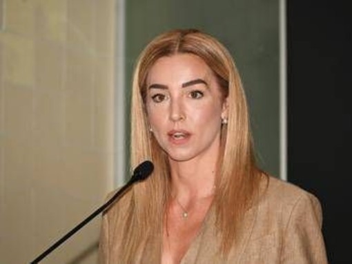 Silvia Salis e gli insulti social: "Chi mi ha dato della p*****a pagherà, soldi in beneficenza"