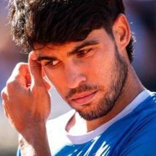 Alcaraz, infortunio preoccupa: "Potrebbe saltare Internazionali e Roland Garros"