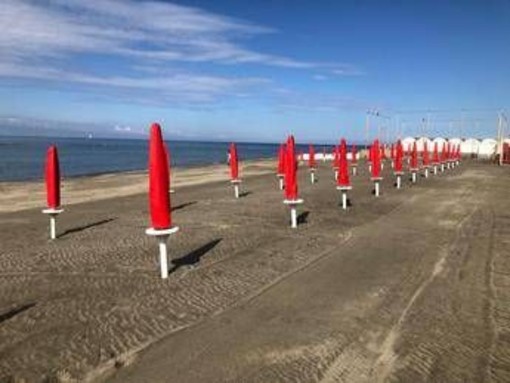 "Spiagge più ampie, passeggiata di 4 km e la scommessa sul surf": nasce Ostia Instead, il progetto di Federbalneari "Spiagge più ampie, passeggiata di 4 km e la scommessa sul surf": nasce Ostia Instead, il progetto di Federbalneari
