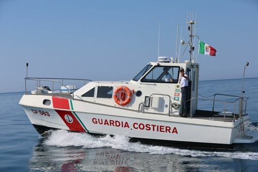 Undici cadaveri in mare segnalati al largo coste libiche