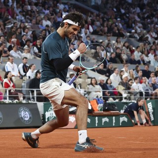 Musetti ai quarti al Roland Garros, Rune ko in 4 set