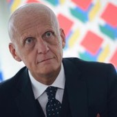 Mondiali, Collina difende arbitri: "Non accettiamo accuse infondate" Mondiali, Collina difende arbitri: "Non accettiamo accuse infondate"