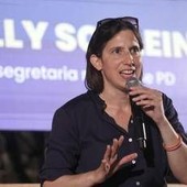 Schlein: "Video mio con Vannacci è un fake, rilancio appello per uso responsabile intelligenza artificiale" Schlein: "Video mio con Vannacci è un fake, rilancio appello per uso responsabile intelligenza artificiale"