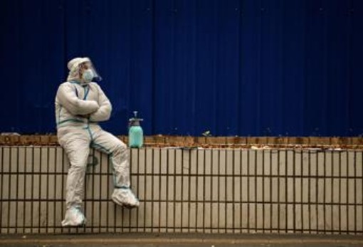 Covid, picco di casi in Cina: a luglio è tornato al primo posto tra le infezioni respiratorie