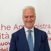 Zangrillo: "Ooltre il 75% dei dipendenti pubblici utilizzausa già strumenti di Ia"