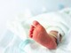 Va in ospedale con forti dolori e due ore dopo diventa mamma: la storia di Anna Wolfe, che non sapeva di essere incinta