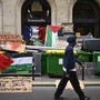 Francia, esplode la protesta dei liceali: oltre 200 feriti. Stop alle granate della polizia Francia, esplode la protesta dei liceali: oltre 200 feriti. Stop alle granate della polizia