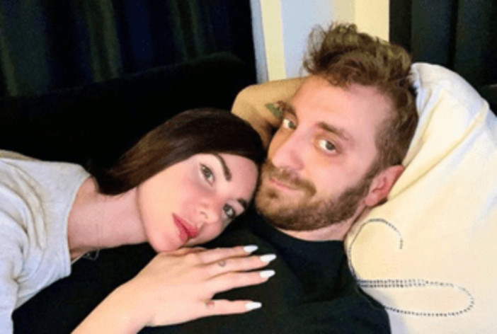 Bianca Atzei annuncia l'addio a Stefano Corti: &quot;Strade diverse, mi sento un po' sola&quot;