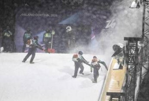 Milano Cortina, finale big air sci freestyle posticipata per tempesta di neve a Livigno