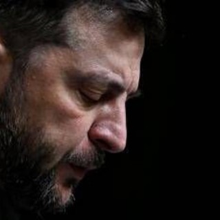 Trump insiste, Putin minaccia: Zelensky accerchiato sul piano Usa per l'Ucraina Trump insiste, Putin minaccia: Zelensky accerchiato sul piano Usa per l'Ucraina