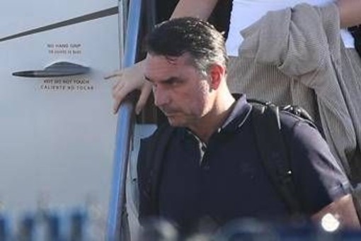 Brasile, Bolsonaro contesta ancora il voto dagli Usa: "Il vero presidente eletto sono io" Brasile, Bolsonaro contesta ancora il voto dagli Usa: "Il vero presidente eletto sono io"
