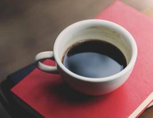 Picco di ormoni sessuali per chi beve abitualmente caffè, lo studio Picco di ormoni sessuali per chi beve abitualmente caffè, lo studio