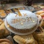 Dalla cheesecake alla torta vegana, i dolci omaggi a Papa Leone XIV