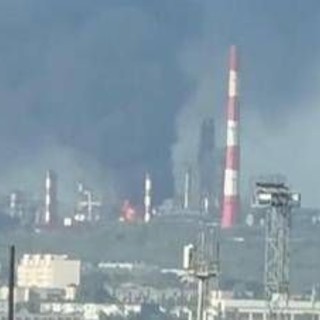 Ucraina-Russia, Kiev attacca le raffinerie di Mosca: droni su Syzran Ucraina-Russia, Kiev attacca le raffinerie di Mosca: droni su Syzran