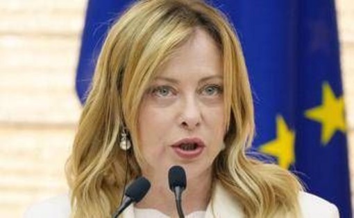 Iran, Meloni sente Erdogan e leader europei: "Italia farà la sua parte". Allerta su energia e sicurezza