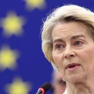 Ue, respinta mozione di censura contro Commissione von der Leyen