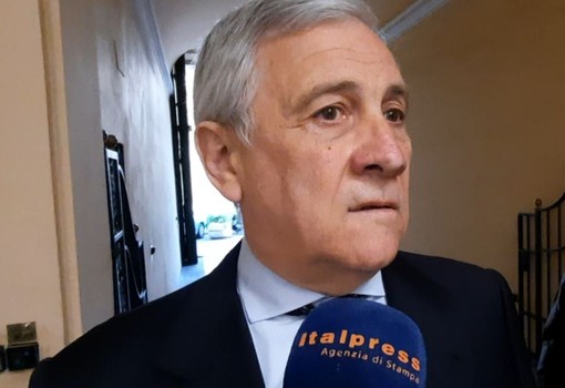 Tajani “Valutiamo restrizioni a import di beni prodotti in Cisgiordania”