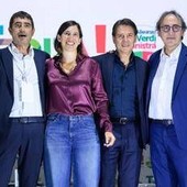 Centrosinistra, sprint Schlein, Conte e Avs: programma a novembre e primarie a febbraio Centrosinistra, sprint Schlein, Conte e Avs: programma a novembre e primarie a febbraio