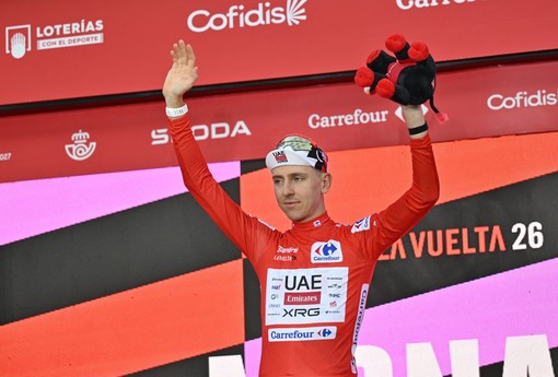 Alla Vuelta Pogacar vince anche la sesta tappa ed è sempre più leader Alla Vuelta Pogacar vince anche la sesta tappa ed è sempre più leader