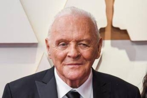 Anthony Hopkins si racconta e rivela: "E' un miracolo essere vivi" Anthony Hopkins si racconta e rivela: "E' un miracolo essere vivi"