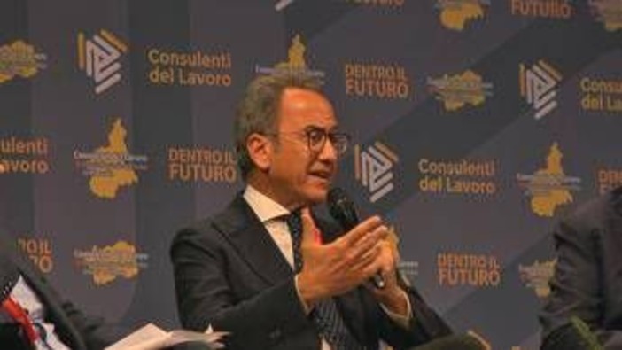 Biagi, Pizzuti: "Sua flessibilità era 'buona', non voleva cancellare art.18" Biagi, Pizzuti: "Sua flessibilità era 'buona', non voleva cancellare art.18"