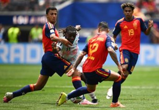 Ascolti tv, 10 luglio: Spagna-Belgio su Rai1 al 37,9% e Sinner su Tv8 all'11,4% Ascolti tv, 10 luglio: Spagna-Belgio su Rai1 al 37,9% e Sinner su Tv8 all'11,4%