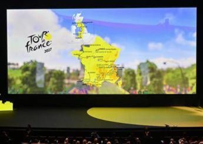 Svelato il Tour de France 2027, partenza da Edimburgo ed epilogo sui Pirenei