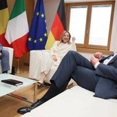 Meloni, Merz e De Wever scrivono a Costa: "Corsia preferenziale per investimenti su energia" Meloni, Merz e De Wever scrivono a Costa: "Corsia preferenziale per investimenti su energia"