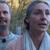 Famiglia nel bosco, difesa deposita memoria al Tribunale dei minori: "Chiediamo rientro immediato dei bimbi" Famiglia nel bosco, difesa deposita memoria al Tribunale dei minori: "Chiediamo rientro immediato dei bimbi"