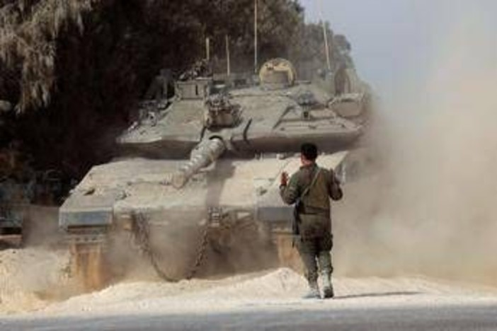 Gaza, &quot;almeno 20 morti in raid Israele oggi&quot;