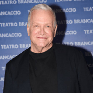 Garrison a Verissimo, chi è l'insegnante di Amici: carriera e coming out