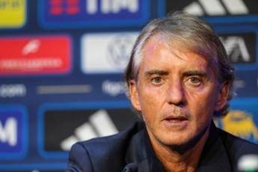 Mancini: "Italia-Francia mai banale, loro più avanti di noi ma vogliamo fare bella figura" Mancini: "Italia-Francia mai banale, loro più avanti di noi ma vogliamo fare bella figura"