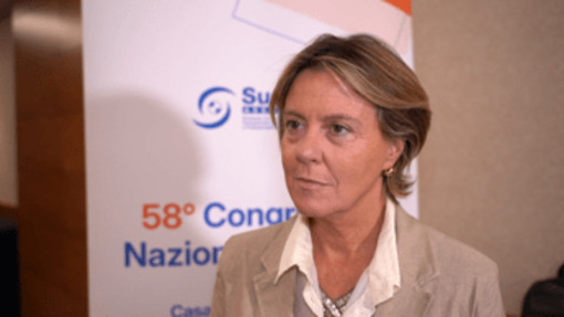 Lorenzin (Pd): "Servono almeno 6 mld in più l'anno per il Ssn" Lorenzin (Pd): "Servono almeno 6 mld in più l'anno per il Ssn"