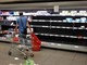 Caro carburanti e tir in sciopero, l'allarme: "Col blocco a rischio rifornimenti supermercati e negozi"
