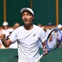 Chi è Shintaro Mochizuki, l'avversario di Sinner a Wimbledon (che ha già battuto Alcaraz) Chi è Shintaro Mochizuki, l'avversario di Sinner a Wimbledon (che ha già battuto Alcaraz)
