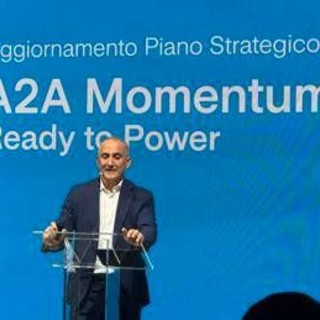 Mazzoncini (A2A): "Con aggiornamento piano impegno per crescita industriale solida e sostenibile" Mazzoncini (A2A): "Con aggiornamento piano impegno per crescita industriale solida e sostenibile"