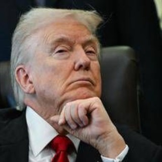 Bbc, Trump: "Obbligato a fare causa, ha ingannato telespettatori" Bbc, Trump: "Obbligato a fare causa, ha ingannato telespettatori"