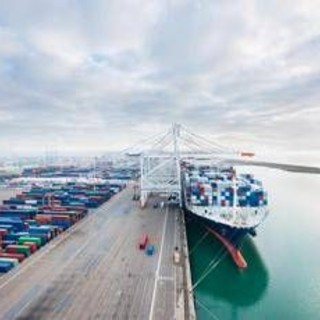 Commercio, Allianz Trade: il 60% delle aziende stima un impatto negativo per guerra dazi