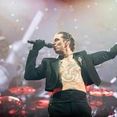 Achille Lauro nella moda: è il nuovo direttore creativo di Dondup Achille Lauro nella moda: è il nuovo direttore creativo di Dondup